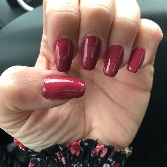 Individuelle Nagelkunst im Beauty Studio Bella's Beauty Dortmund